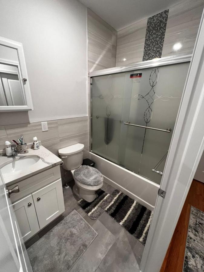Springview Homes 12Mins From Ewr & 3 Mins From University Hospital Newark Esterno foto